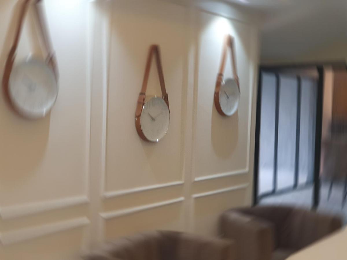 Choice Luxe Lagos Ikeja Bagian luar foto