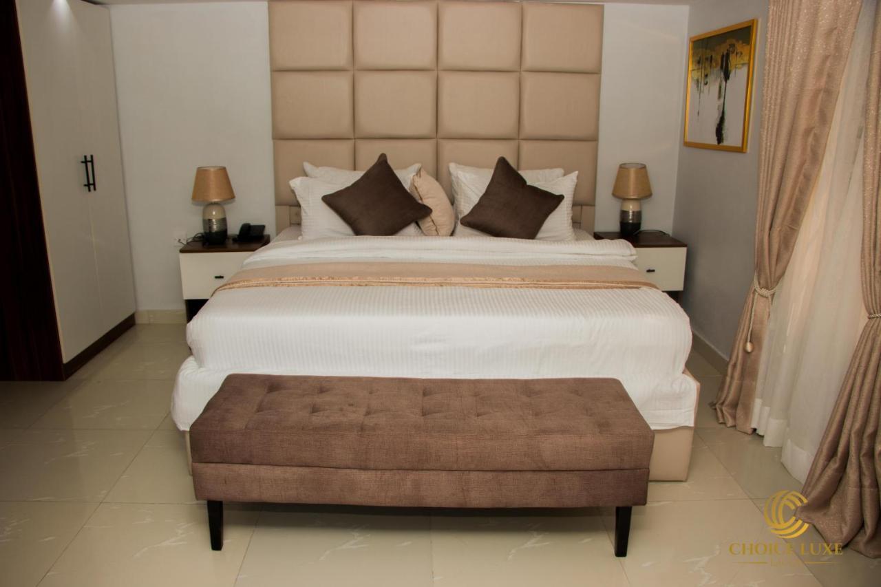 Choice Luxe Lagos Ikeja Bagian luar foto